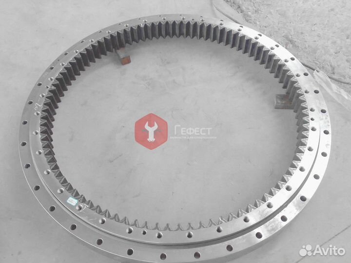 Опорно-поворотный круг LiuGong