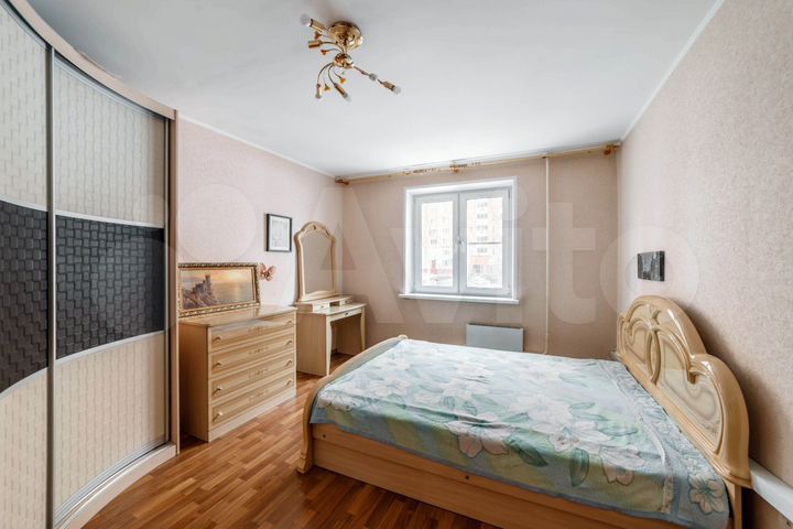 3-к. квартира, 76,4 м², 2/10 эт.