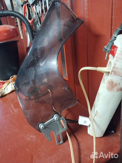 Продам кофр, крепление под кофр, ветровое стекло