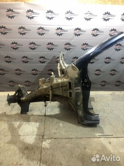 Четверть передняя левая Nissan Note E11