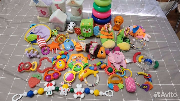 Игрушки 0+