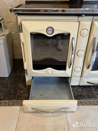 Печь- камин дровяная отопит Nordica america CM бу