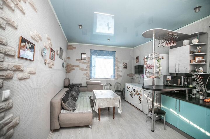 Дом 186 м² на участке 7 сот.