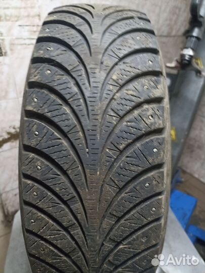 Sava Eskimo Stud 185/65 R15