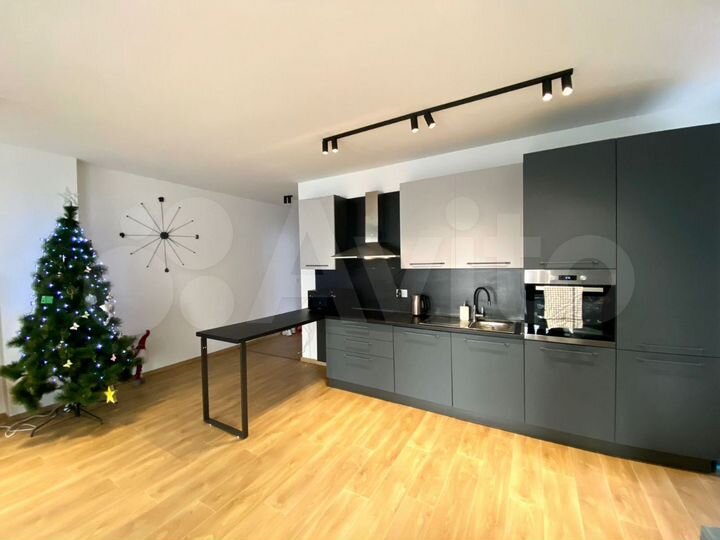 3-к. квартира, 97 м² (Черногория)