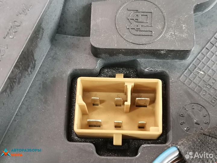 Моторчик печки Volkswagen Passat B5 1998