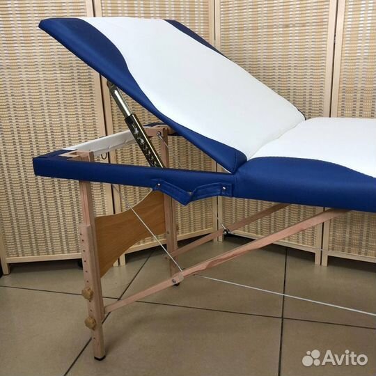 Массажный стол на деревянном каркасе