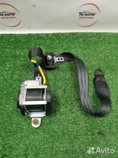 Ремень безопасности передний правый Kia Ceed