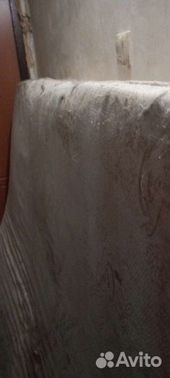 Матрас Б/У отдам бесплатно