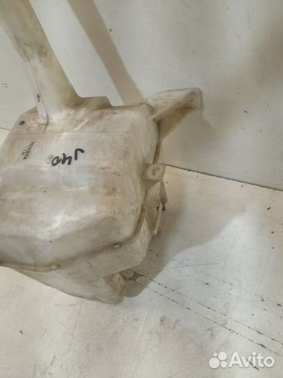 Бачок омывателя Toyota Camry 40 2006-2011
