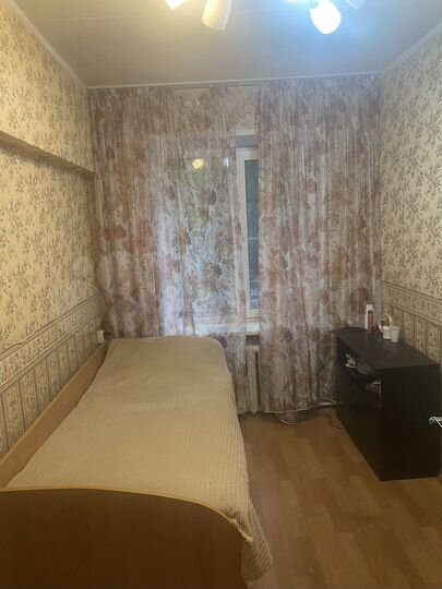 Комната 12 м² в 3-к., 1/5 эт.