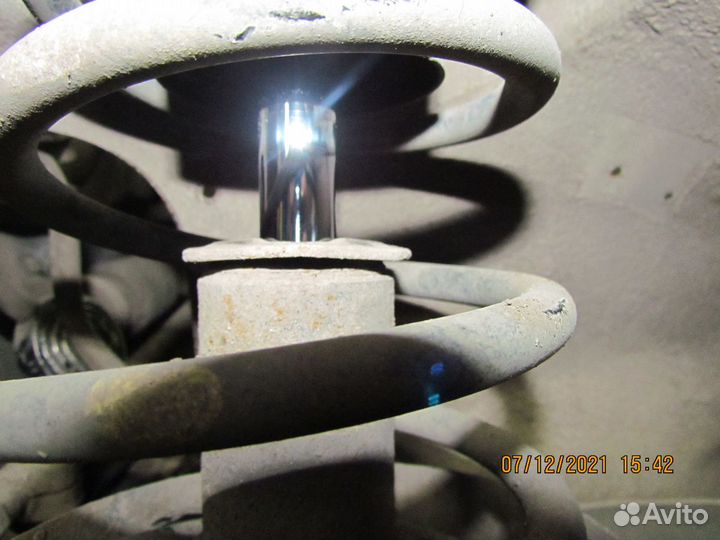 Амортизатор передний дэу нексия 100 (В сборе)