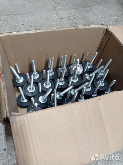 Регулируемые опоры