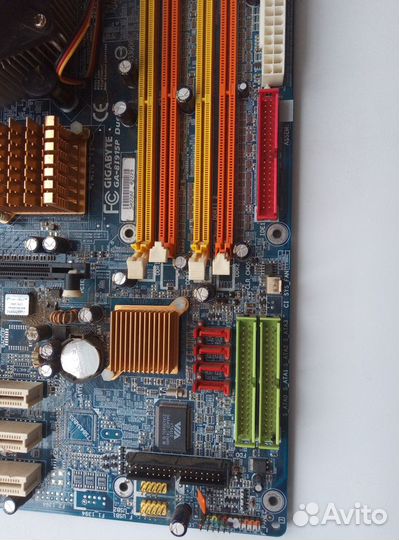 Материнская плата GA-8I915P DUO