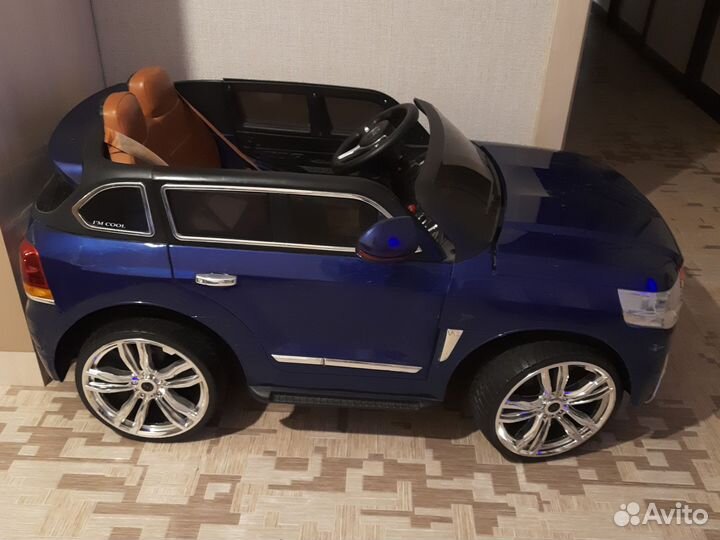 Детский электромобиль двухместный бу