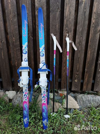 Лыжи детские с палками комплект 110