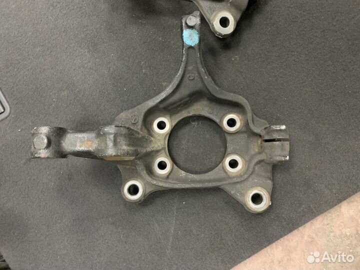 Кулак передний поворотный Mazda 6 GJ