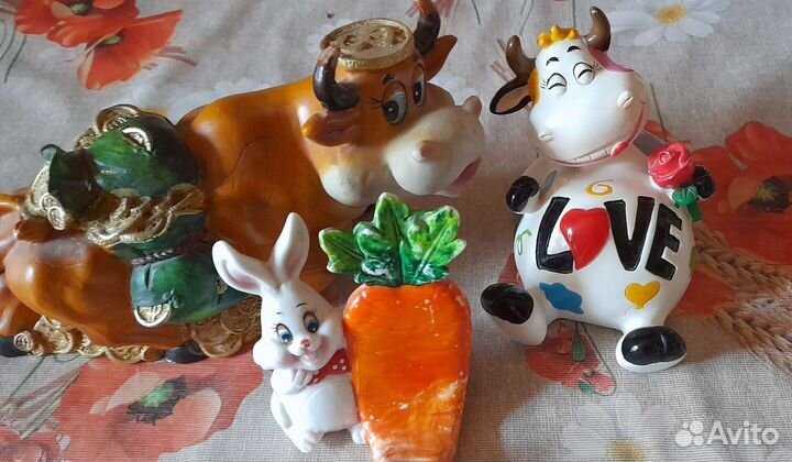 Копилки,статуэтки