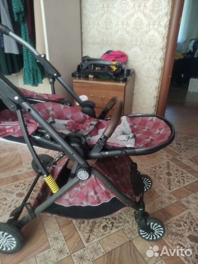 Коляска детская до года