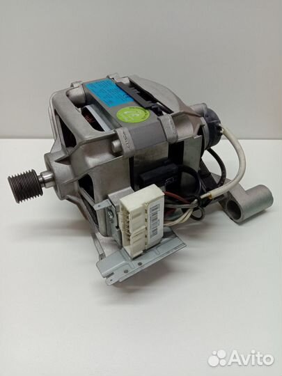 Двигатель стиральной машины Samsung 8 контактов