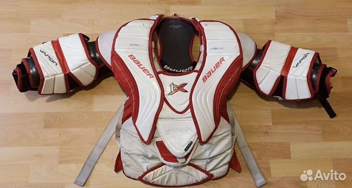 Вратарский нагрудник bauer vapor 1x