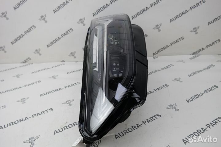 Фара Audi Q5 FY