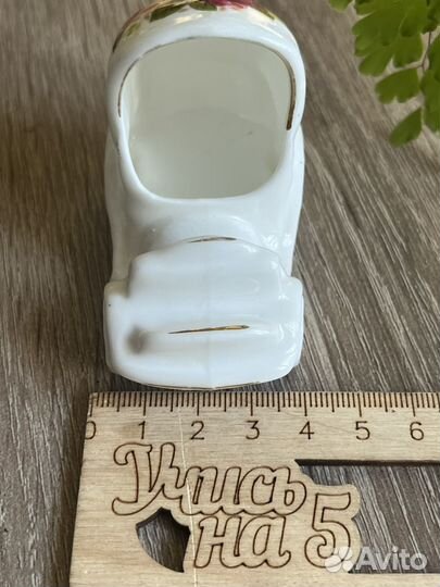 Статуэтка автомобиль, карета Royal Albert