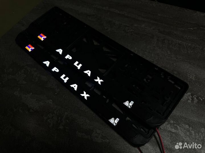 Номерная рамка с вашим логотипом