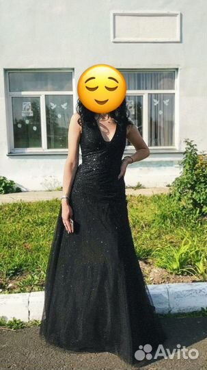 Вечернее платье в пол