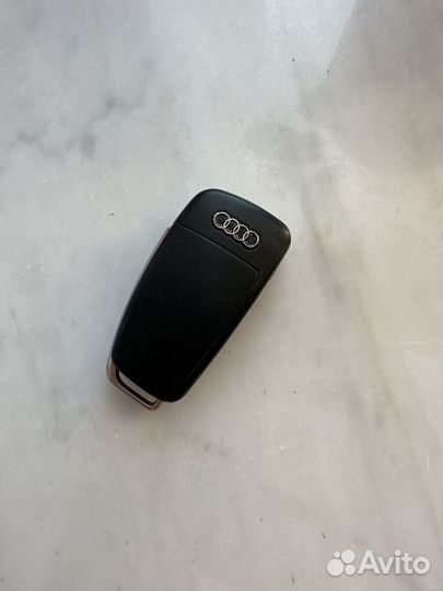 Ключ от audi a3 s3 q3 оригинал