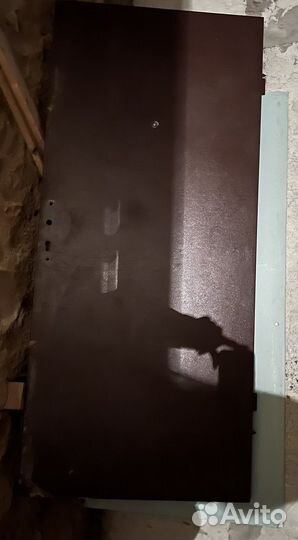 Входная дверь металлическая