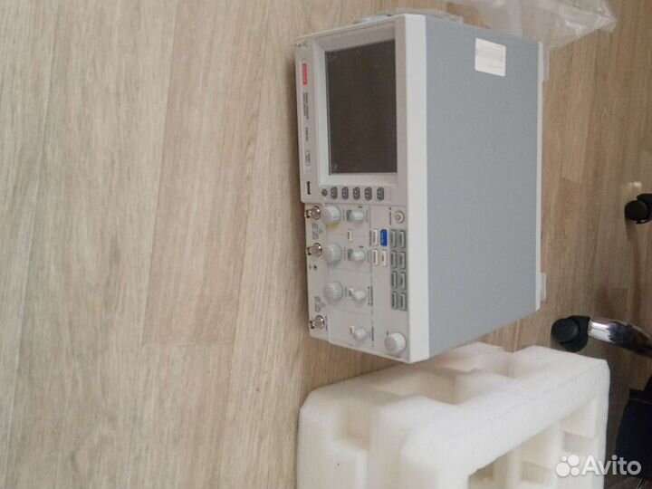 Осциллограф. Новый. Sefram 5160 DC