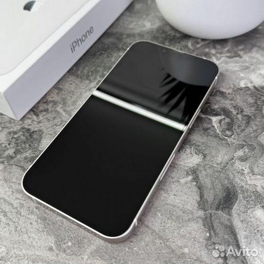 iPhone 13, 256 ГБ