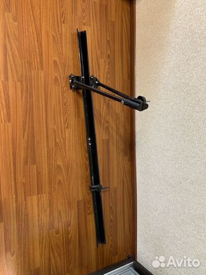 Велокрепление на крышу автомобиля