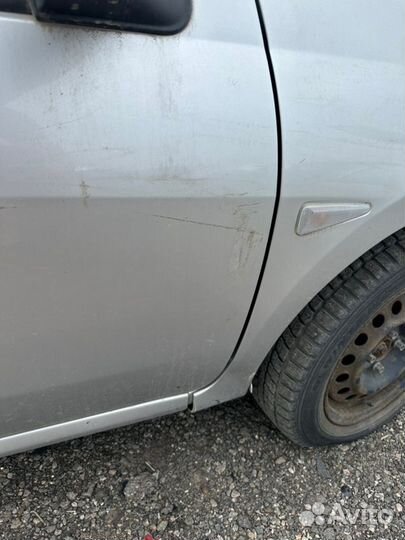 Дверь передняя правая Renault Symbol 2 2008-2012