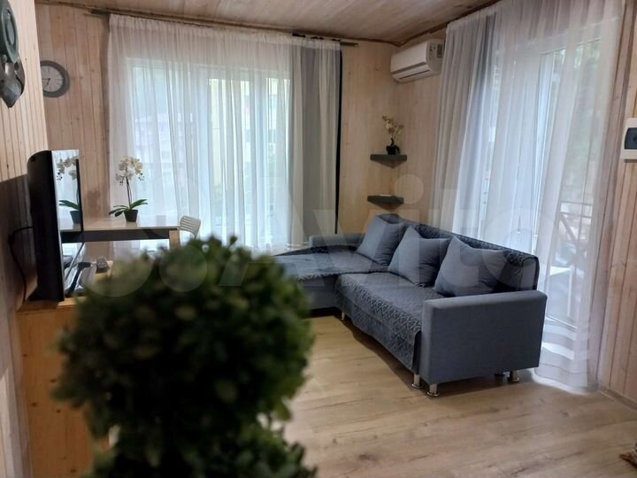 2-к. квартира, 40 м², 2/3 эт.