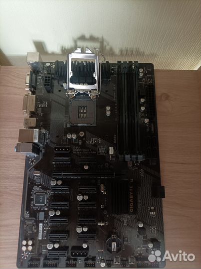 Материнская плата Gigabyte GA-B250-FinTech REV:1.0