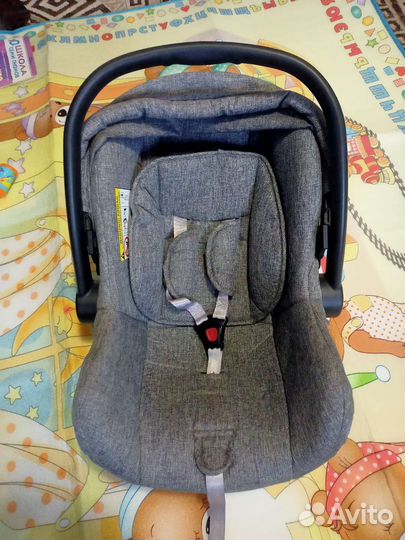 Продам автокресло с коляски 3 в 1 Bertoni/Lorelli