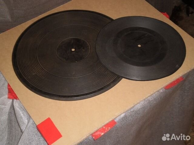 Мат для проигрывателя пластинок