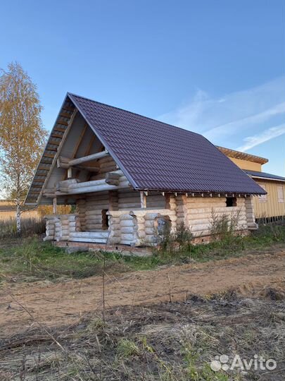 Сруб дома, бани