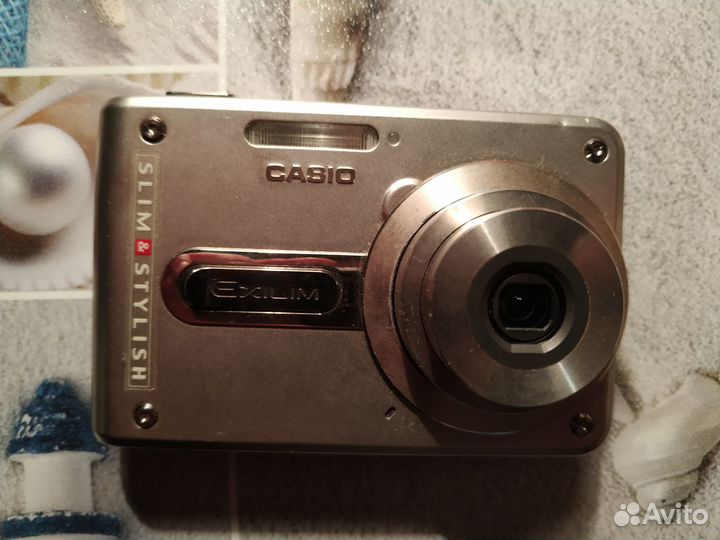 Фотоаппарат Nikon Coolpix S6150 и Casio EX-S100