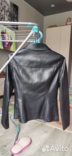 Куртка кожаная женская