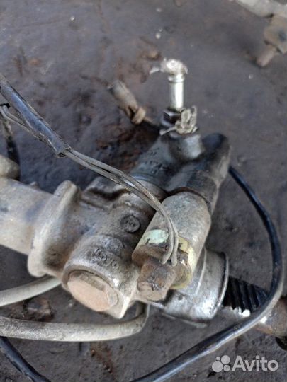 Рулевая рейка Mitsubishi Galant E33A