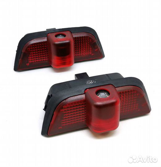 Штатная проекция логотипа Mersedes тип 1