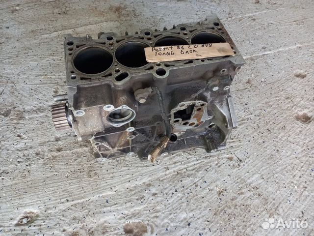 Блок двигателя Vw. Passat B6 2.0 BVY 2005-2010