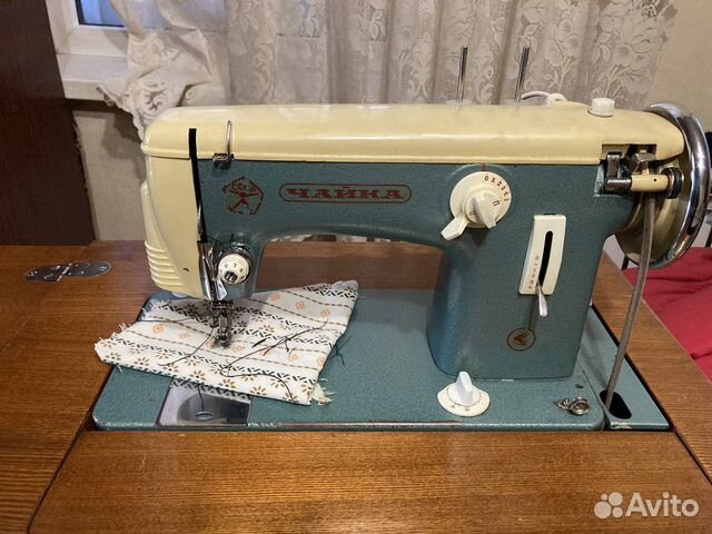 Швейная машина чайка