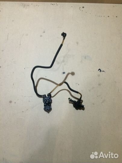 Топливный насос Mercedes 2.7 TDI A6110900350