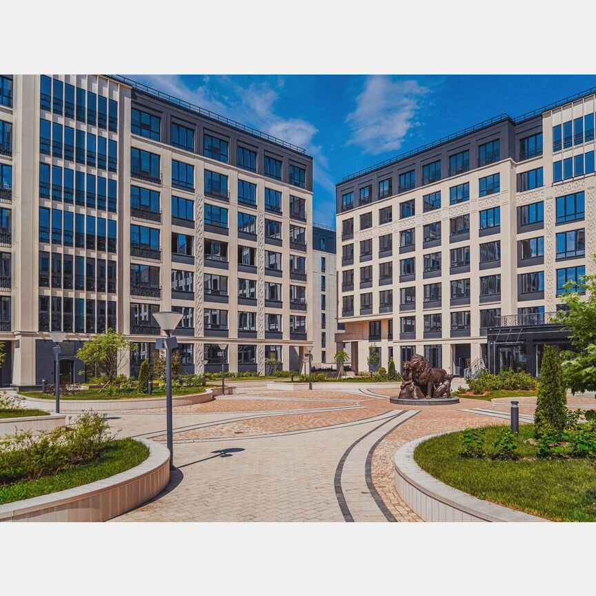 2-к. квартира, 138,7 м², 1/8 эт.