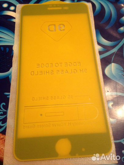 Защитное стекло на iPhone 8 plus