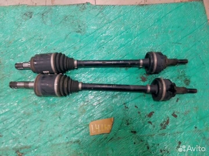 Полуось задняя jeep wk2 2018 3.0d